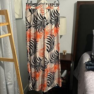 Stylish Women's Skirt with Black and Orange Pattern
